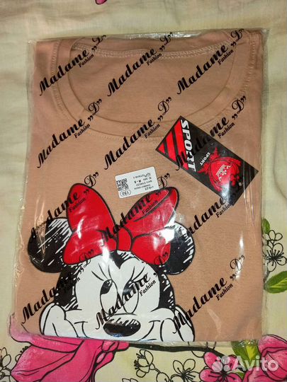 Новая футболка р. 50