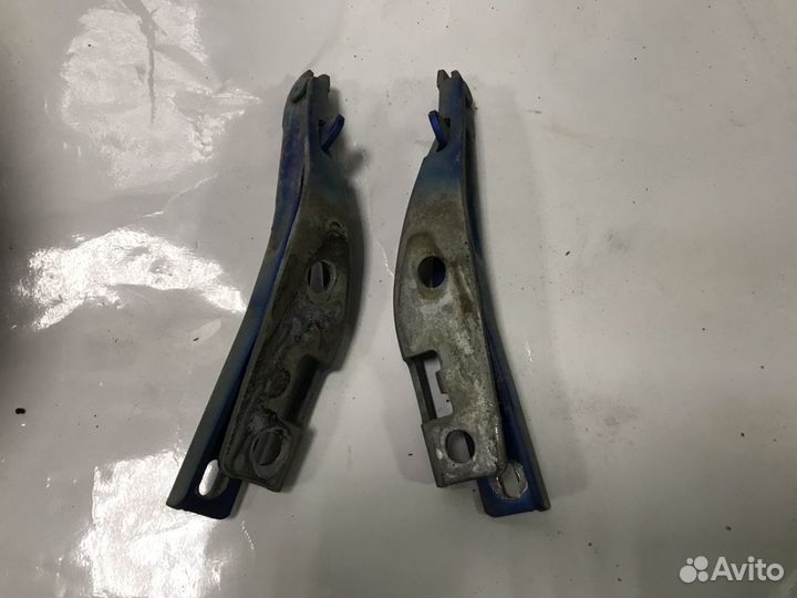 Петля капота, Peugeot 206