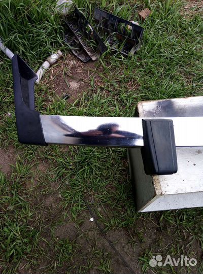 Передний бампер ваз2106