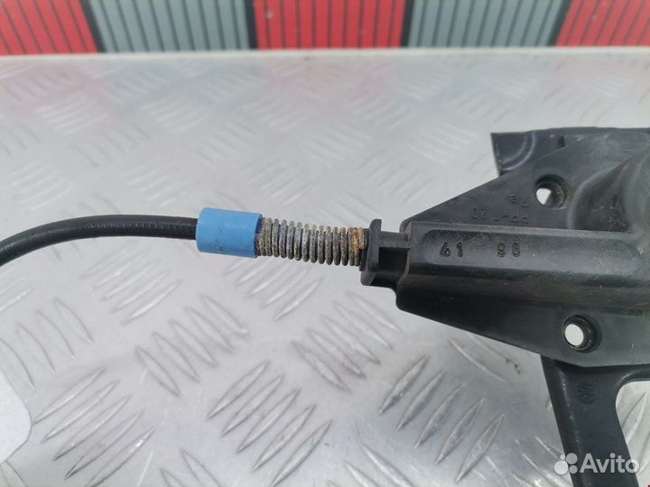 Стеклоподъемник для Volkswagen Golf 3