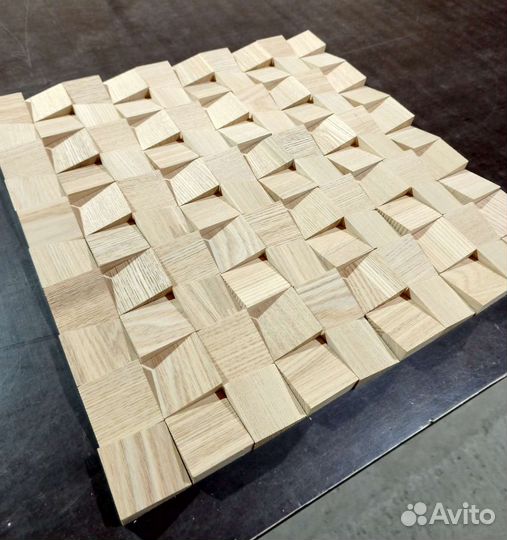 Панно декоративное в интерьер (ясень)