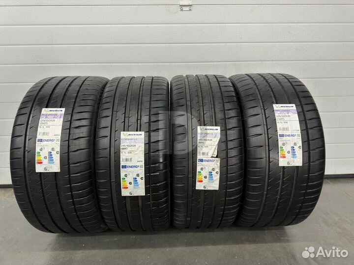 Michelin Pilot Sport 4 S 245/40 R20 и 275/35 R20 99Y