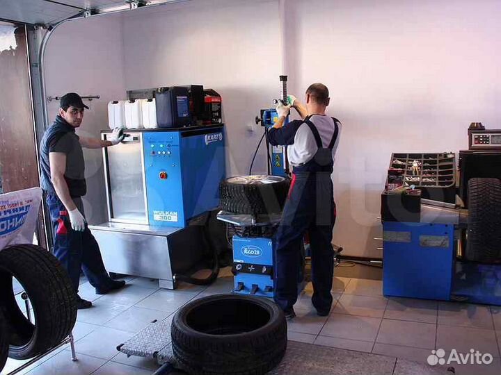 Tigar Winter 245/40 R18