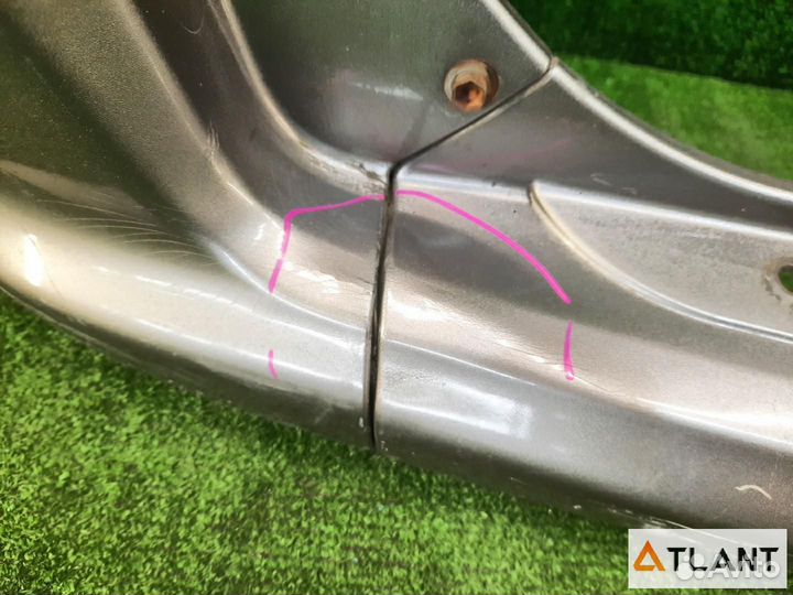 Бампер задний toyota funcargo