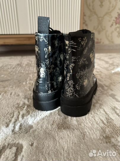 Ботинки на девочку