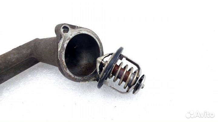 Крышка термостата Toyota Avensis T250 1azfse 2005