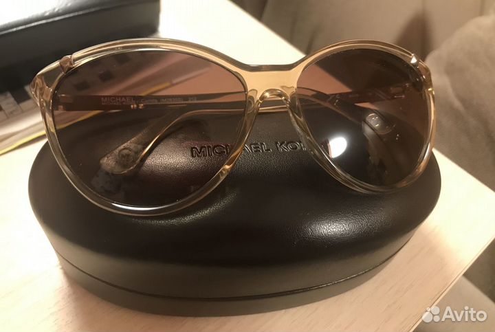 Солнцезащитные очки женские оригинал