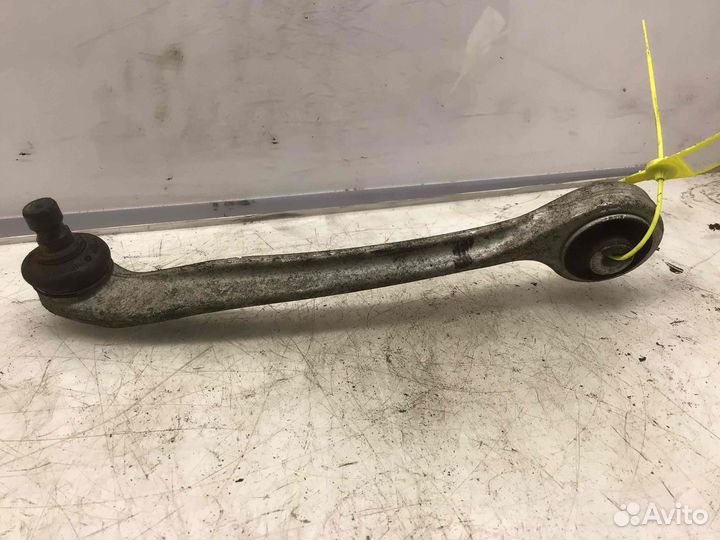 Рычаг передний левый Volkswagen Passat Akn