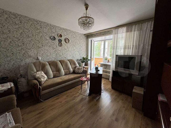 3-к. квартира, 64 м², 2/9 эт.