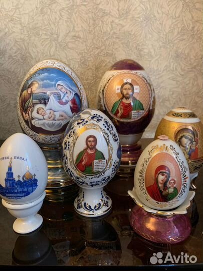 Статуэтка яйцо фарфоровое