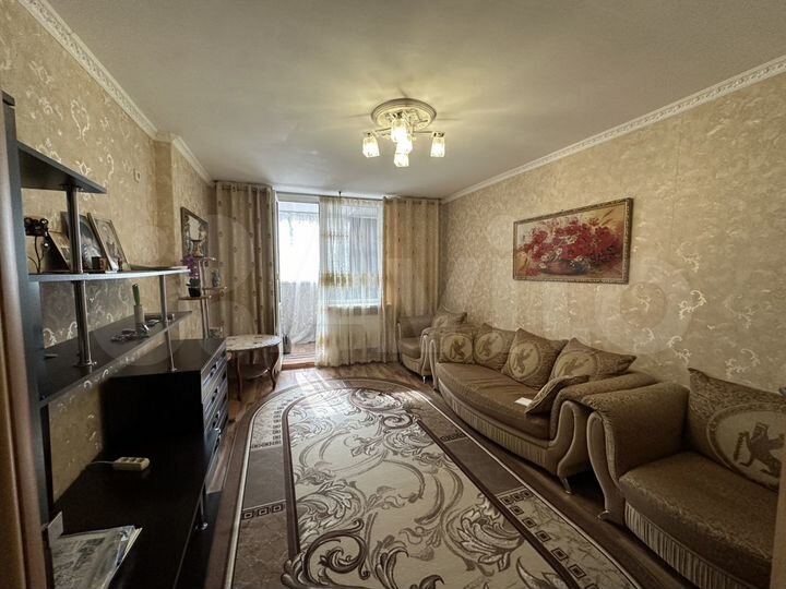 2-к. квартира, 56 м², 3/16 эт.