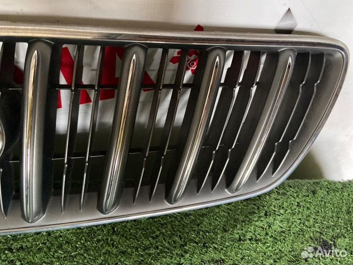 Решетка радиатора Toyota Harrier ACU10