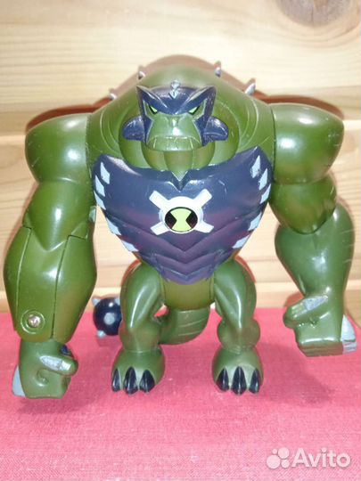 Игрушка Ультрагумангозавр Бен Тен 10