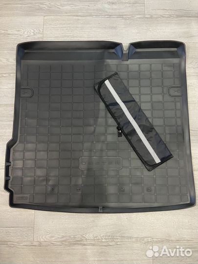 Оригинальный ковер с фартуком Renault Duster 2 4x2