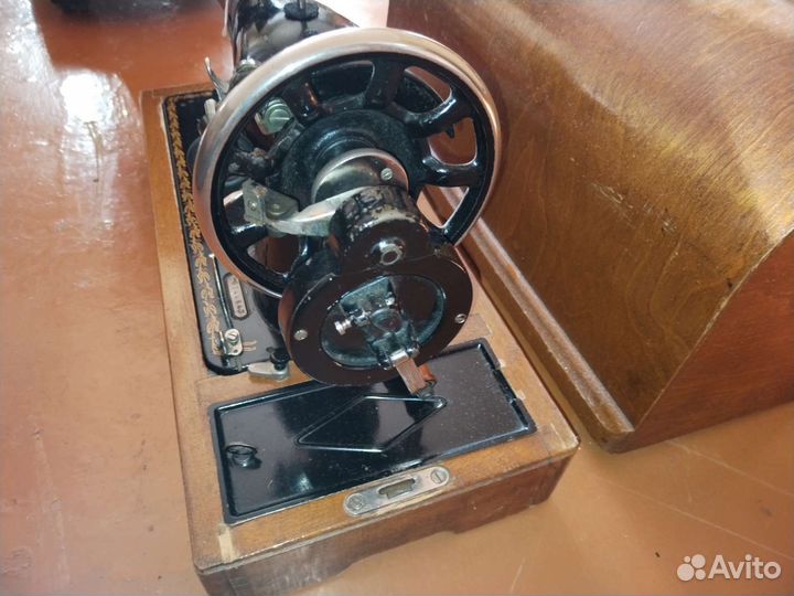 Швейная машина Подольск