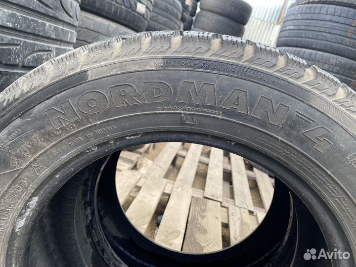 Nokian Tyres Nordman 4 215/60 R16