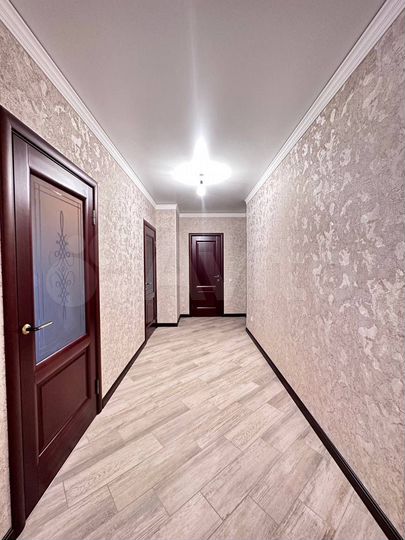 3-к. квартира, 110 м², 4/11 эт.