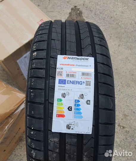 Hankook Ventus Prime 4 K135 215/50 R17