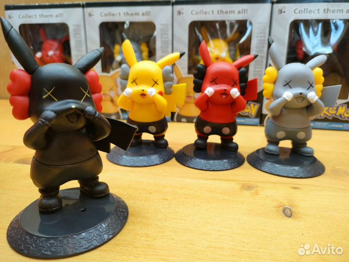 Kaws Pokemon Pikachu 4шт Покемон Пиаяу