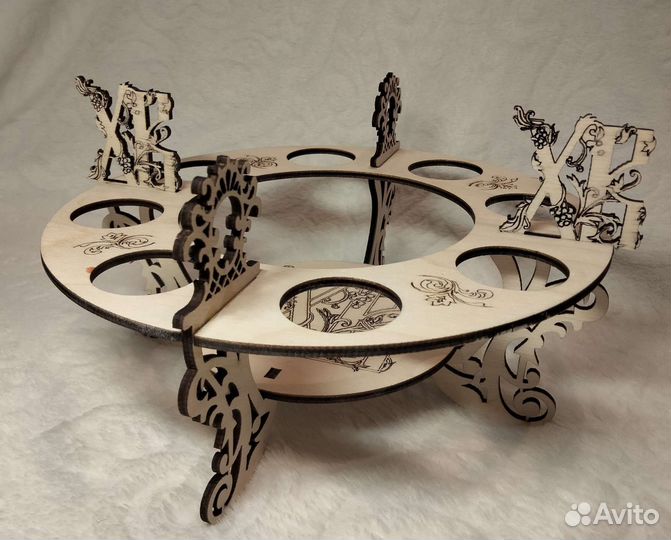 Деревянная пасхальная подставка для яиц