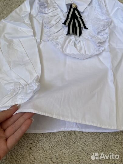 Новые школьные блузки в ассортименте