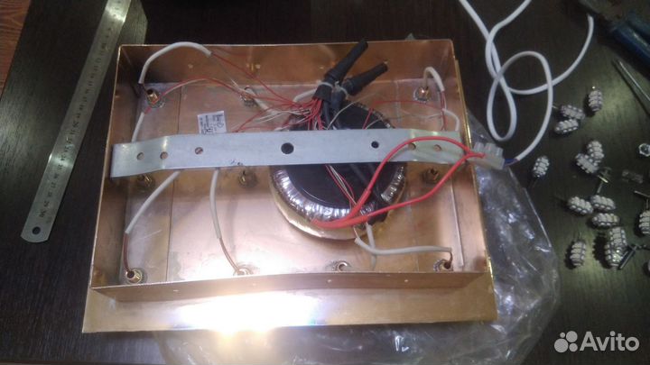 Светильник потолочный