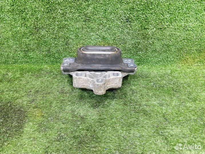 Подушка АКПП Audi Q3 8U cczc 2012