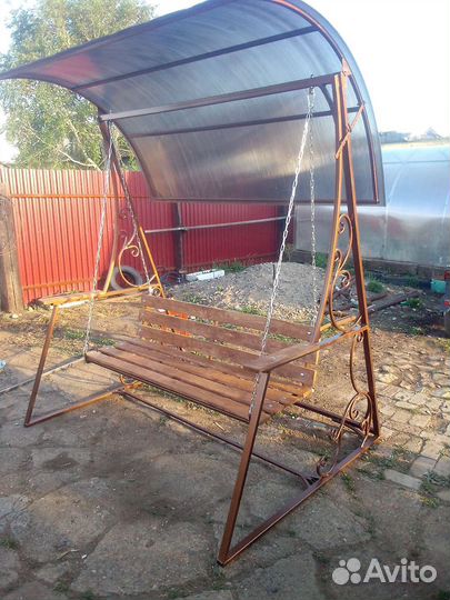 Садовые качели новые