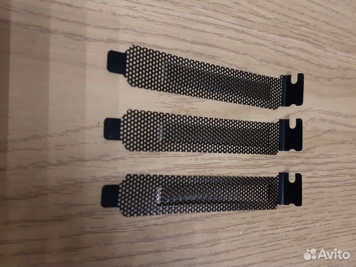 Заглушка для корпуса компьютера