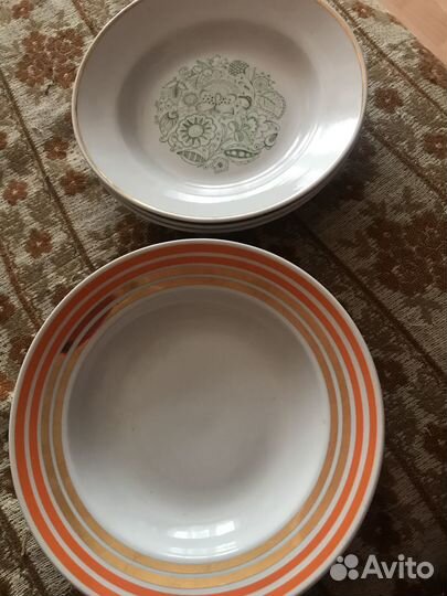 Тарелки разные новые
