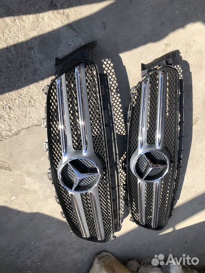 Mercedes W213 решетка радиатора