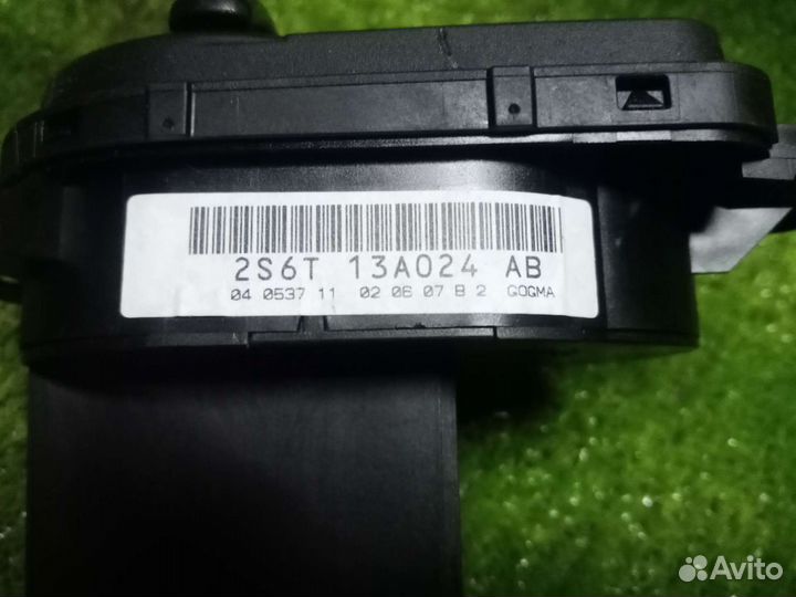 Блок управления фарами Ford Fiesta mk5