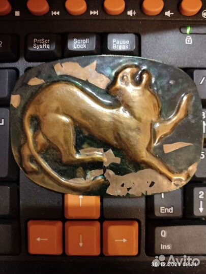 Чеканка дикий кот ручная работа