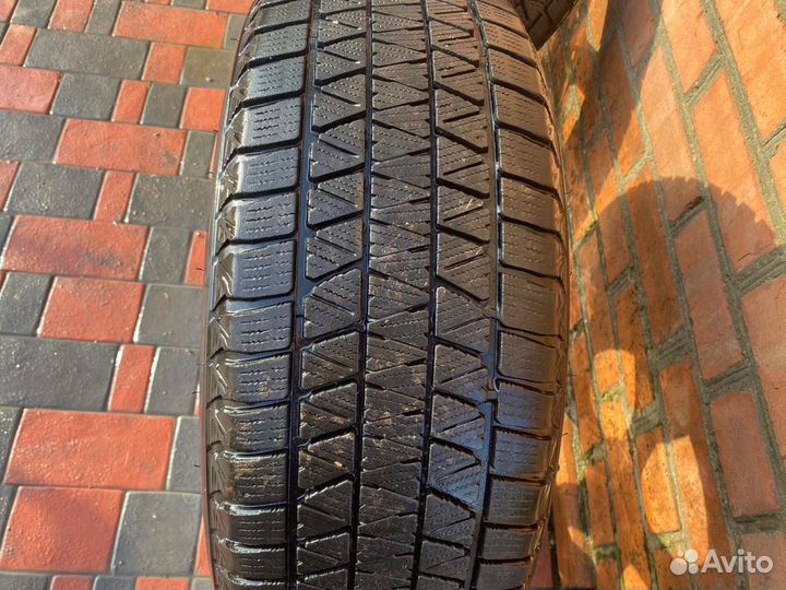 Bridgestone Blizzak DM-V3 235/55 R18 88V