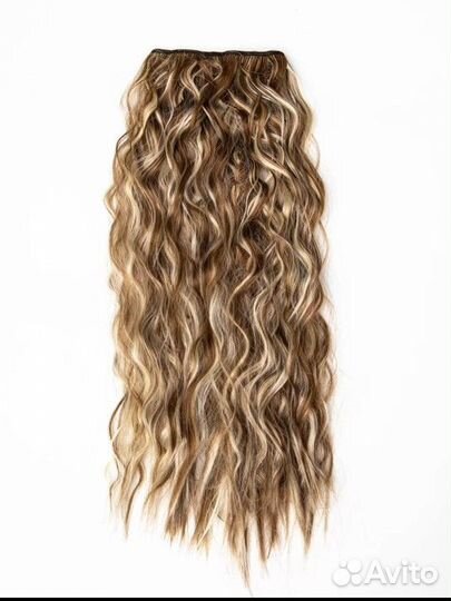 Волосы на заколках