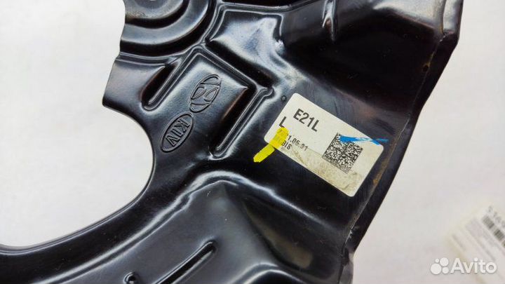 Пыльник тормозного диска передний левый Kia K5 DL3