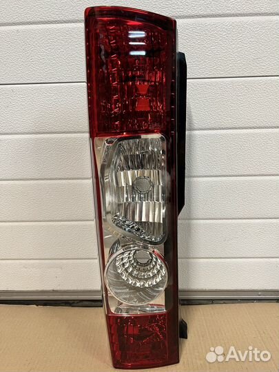Фонарь задний левый на Citroen Jumper 224 Z