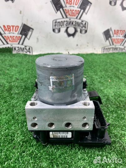 Блок ABS Hyundai Santa Fe CM D4EA 2008