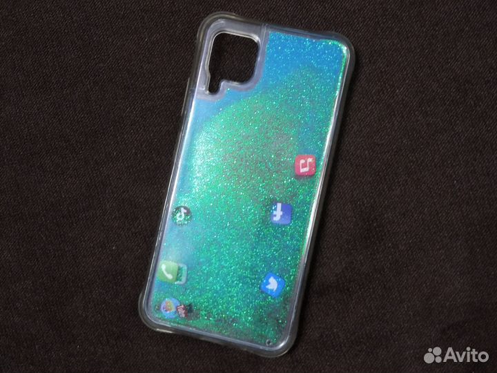 Чехлы на телефон