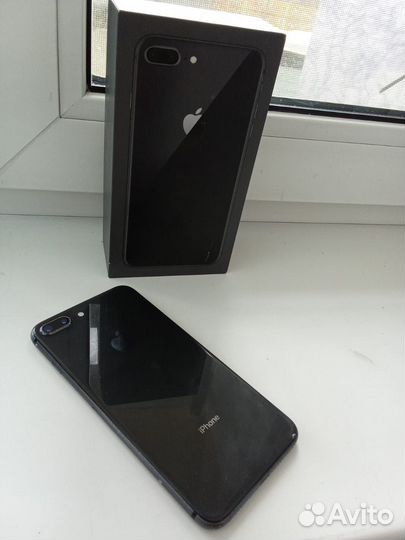 Телефон iPhone 8 plus
