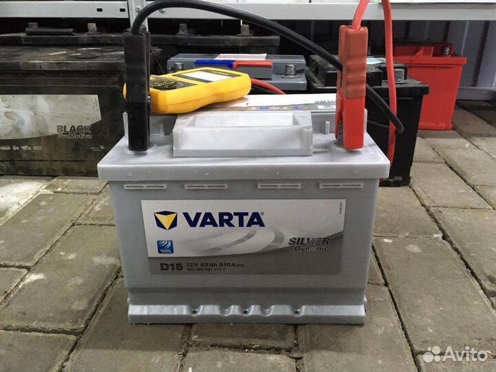 Аккумулятор Varta Silver Dynamic D15 63 Ah 610 A