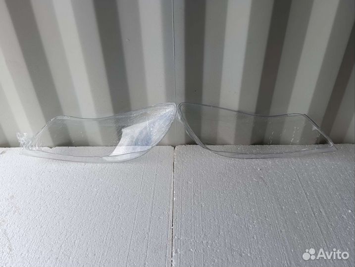 Стекло фары левое / правое Skoda Octavia A5 рест