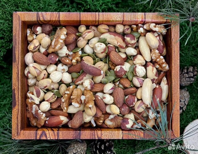 Подарочный набор орехов на 23 февраля