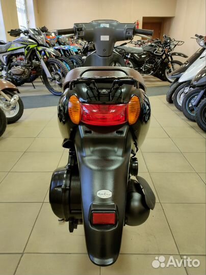 Скутер Suzuki Lets 4 из Японии