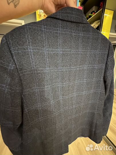 Пиджак, рубашки, водолашки для мальчиков