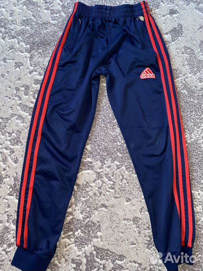 Спортивный костюм adidas