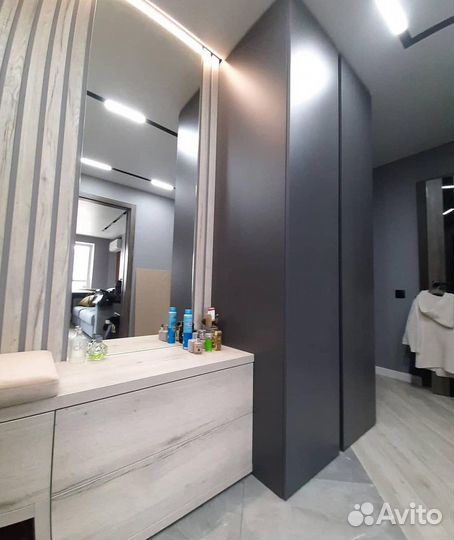 Шкаф распашной на заказ