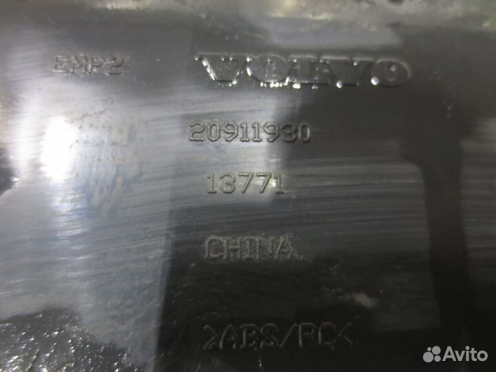 Дефлектор воздушный Volvo 20911930