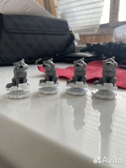 Киндер сюрприз маша и медведь