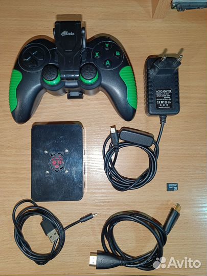 Raspberry Pi3 с Recalbox и приставочными играми